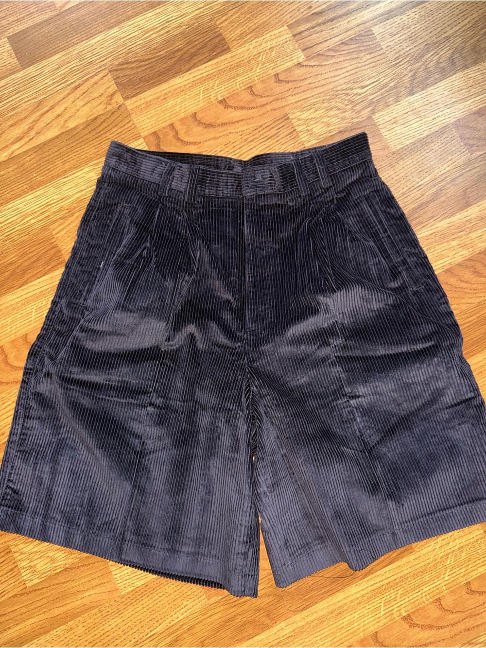 NWT Vintage 80’s Lands End Corduroy Bermuda Shorts Dead Stock
